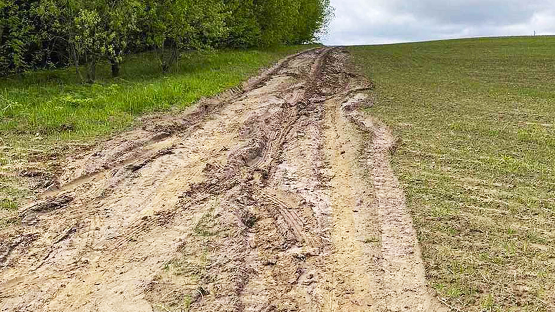 Ремонт участка дороги от ул.Полянки, д.1 до ул.Радужная, д.2, д.Никольское