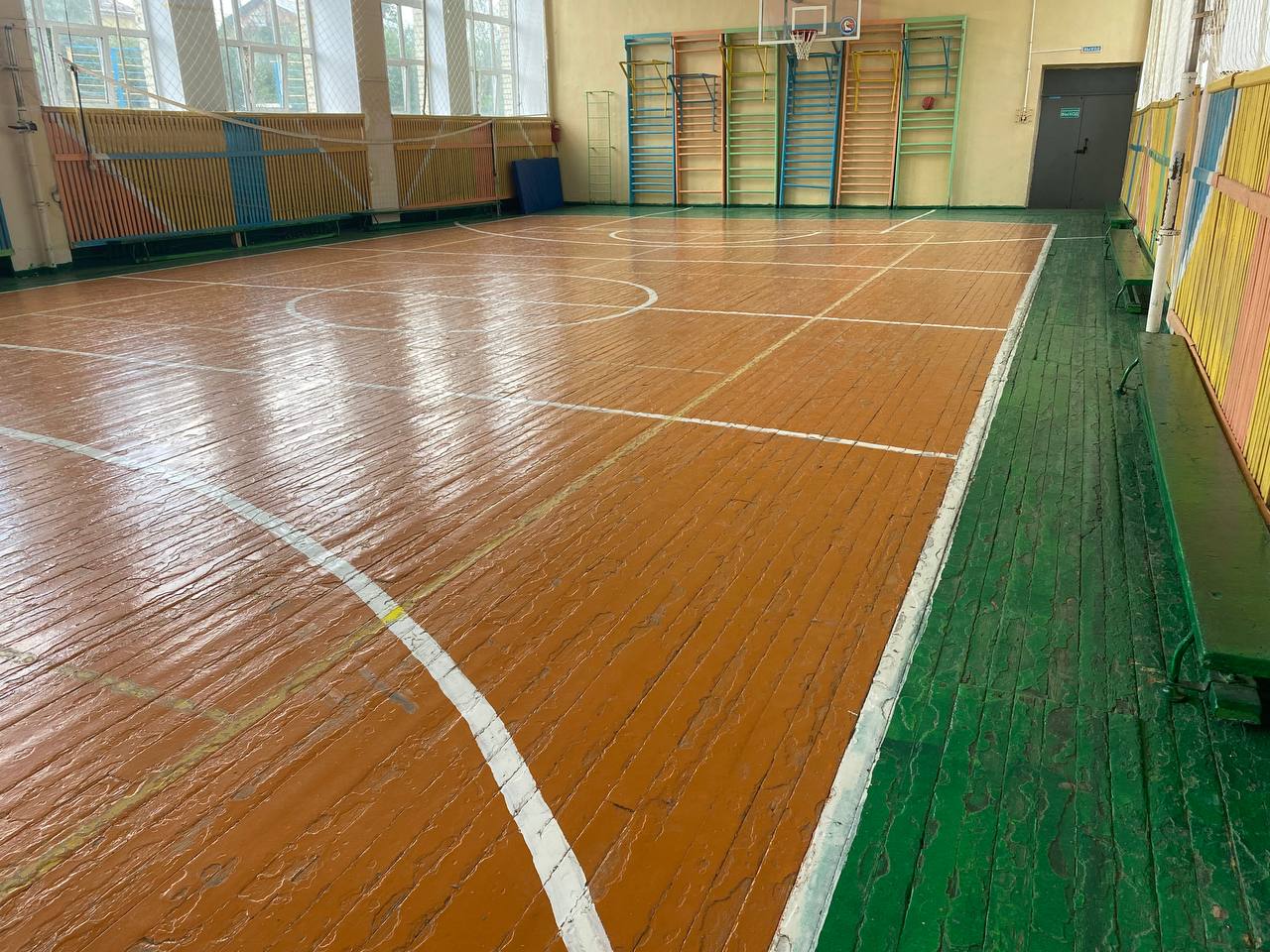 Ремонт спортивного зала МБОУ СШ № 6 им. А.С. Макаренко по адресу г.Арзамас, ул.Семашко, д.21
