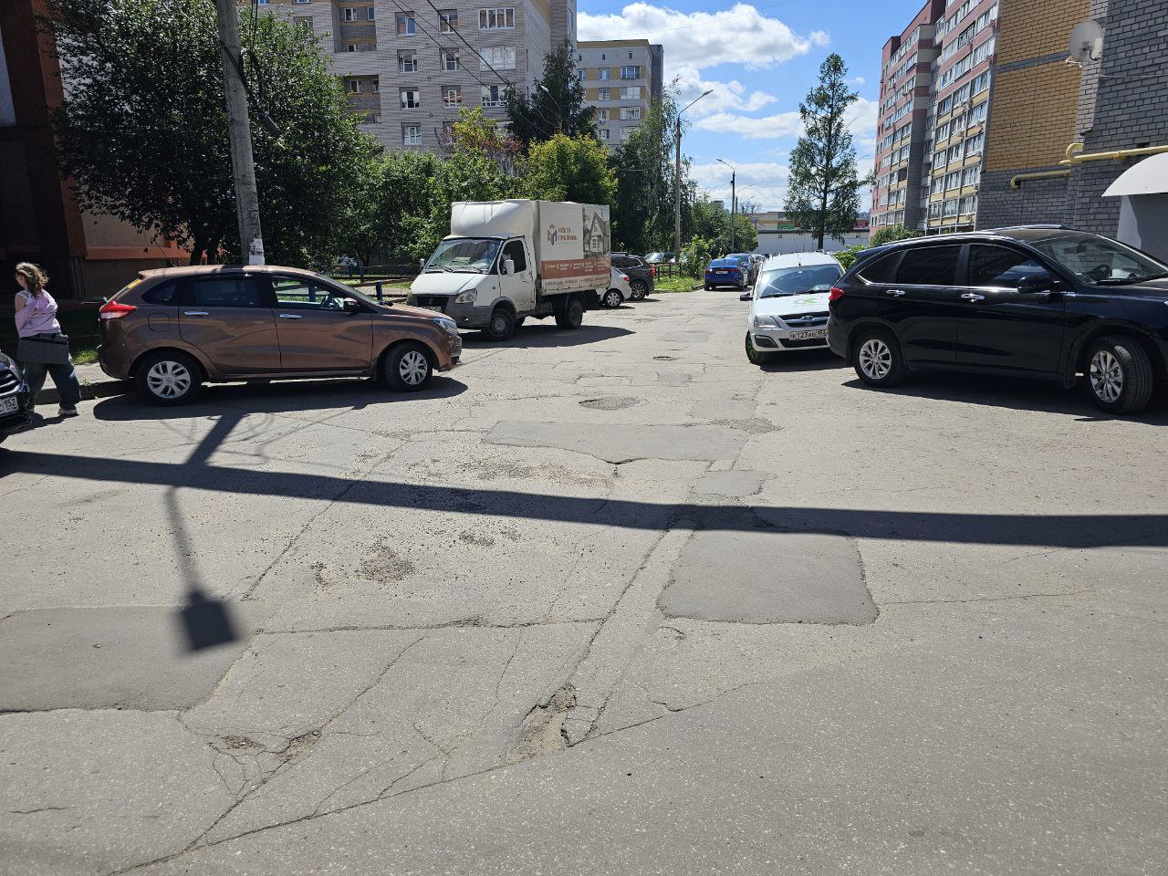 Выполнение работ по локальному ремонту объектов «Проезд от ул. Казанское шоссе между домами 4а, 6 по ул. Казанское шоссе, вдоль домов 4/1, 4/2, 4/3 по ул. Казанское шоссе до ул. Казанское шоссе», «Проезд вдоль дома 4 по ул. Казанское шоссе (внутренняя сторона)», «Проезд вдоль дома 4 по ул. Казанское шоссе (внешняя сторона)» (локальный ремонт внутриквартальных проездов домов № 4, 4/1, 4/2, 4/3 по Казанскому шоссе) в Нижегородском районе города Нижнего Новгорода