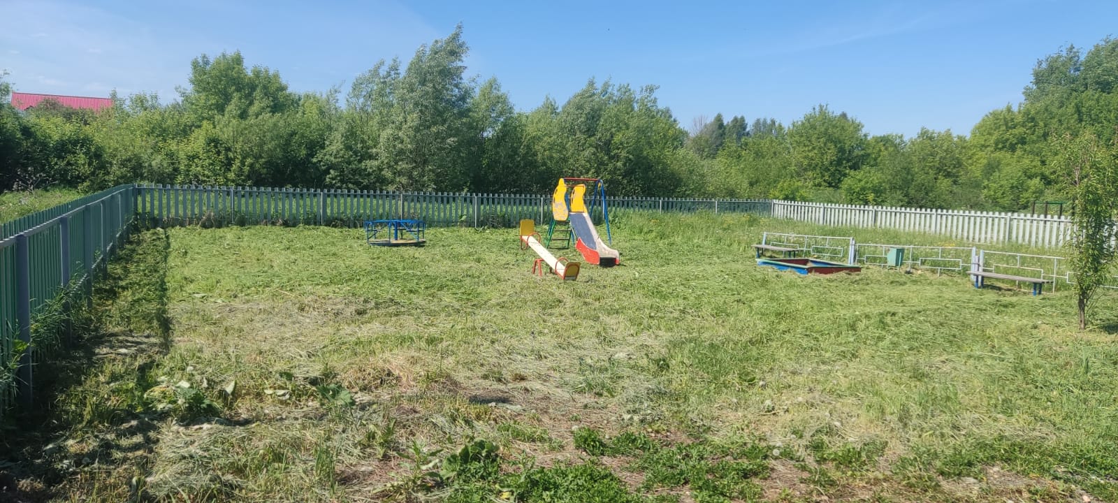 Установка детской площадки в парке "Анвар" в с. Урга Княгининского муниципального округа Нижегородской области