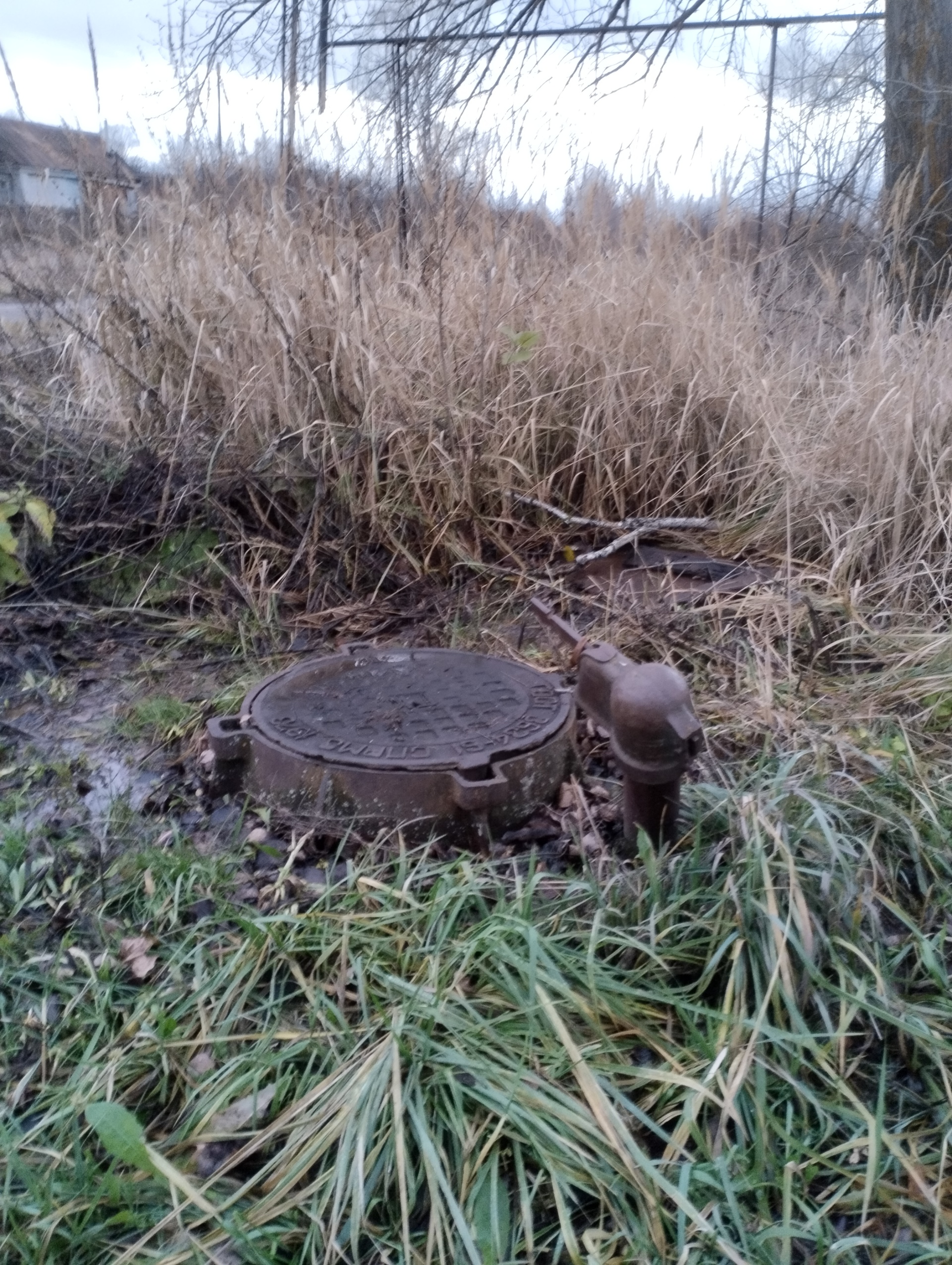 Замена водопроводных сетей по ул.Молодежная и ул.Западная в с.Саврасово Лукояновского муниципального округа Нижегородской области