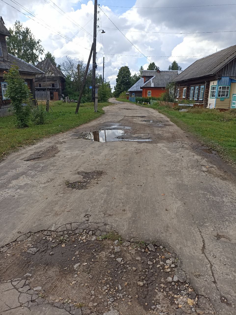 Ремонт автомобильной дороги по ул.Заречная в д.Анисимово Ковернинского муниципального округа Нижегородской области