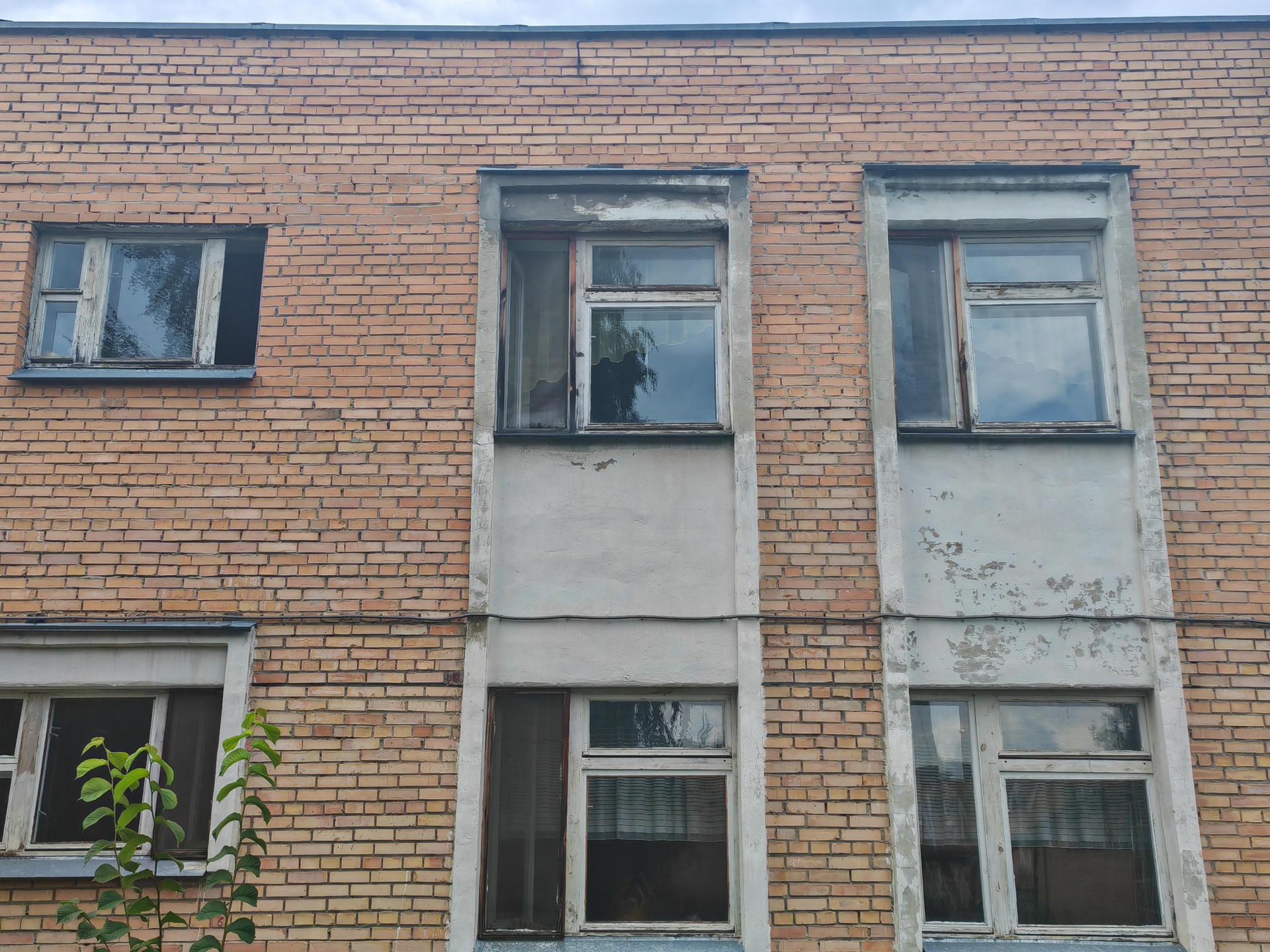 Ремонт здания Муниципального бюджетного дошкольного образовательного учреждения детского сада №47 (замена окон)