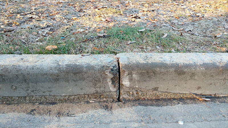 Ремонт проезда и тротуаров в МКР 14 городского округа город Саров Нижегородской области в районе домов ул. Юности,7,9