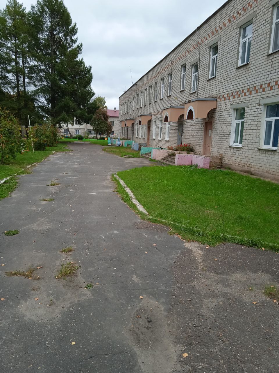 "Ремонтно-восстановительные работы по благоустройству территории МКДОУ детский сад №2 по адресу: Нижегородская область, р.п.Сокольское, ул.Гагарина, д.6"