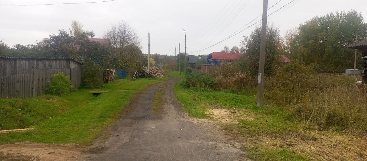 Выполнение работ по ремонту автомобильной дороги с щебеночным покрытием по ул. Заводская  в п. Красный Кирпичник м.о.г. Шахунья Нижегородской области