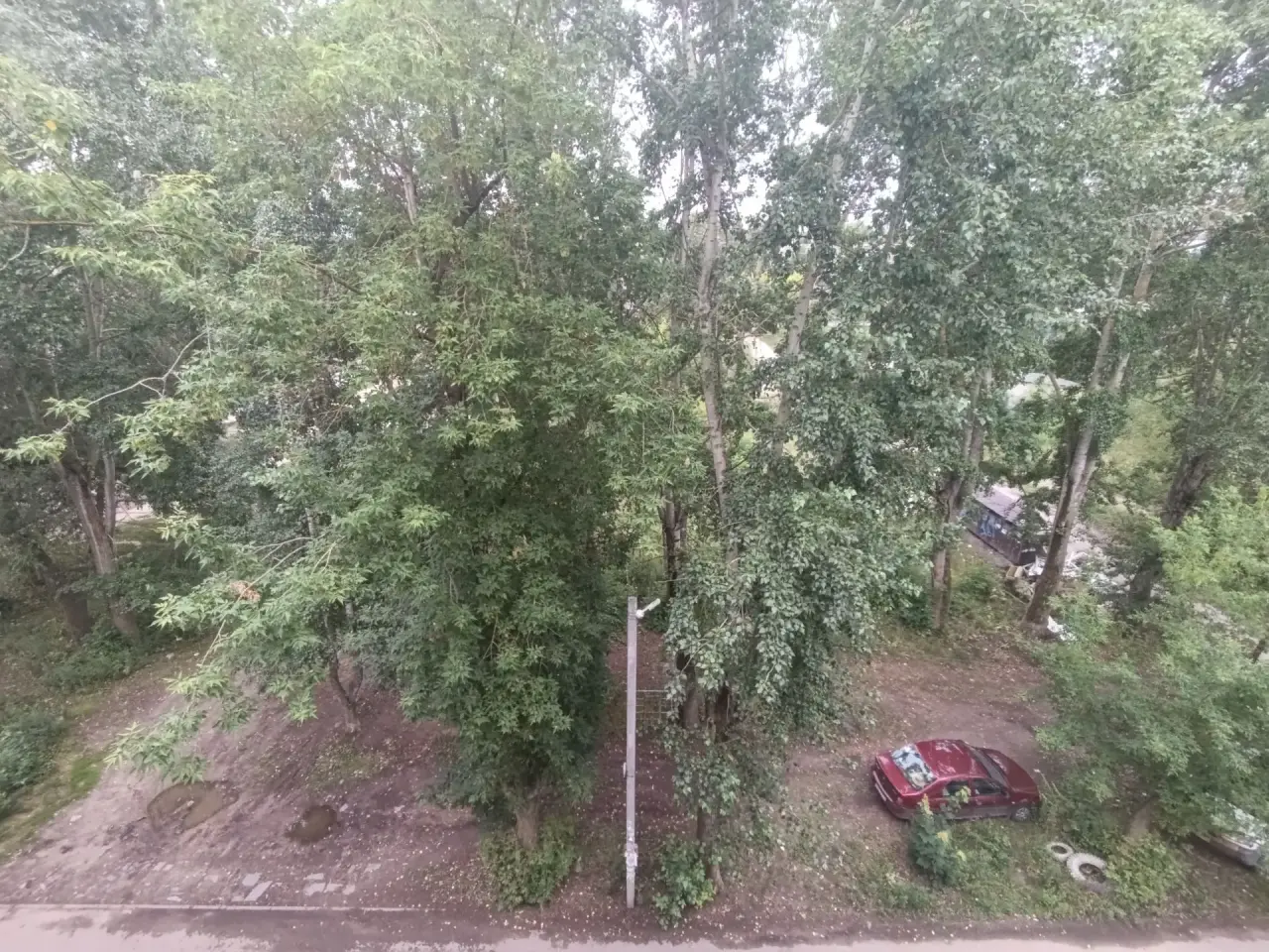 Устройство детской площадки во дворе домов №1,3,5 по ул.Коммунистическая г.Балахна Балахнинского муниципального округа