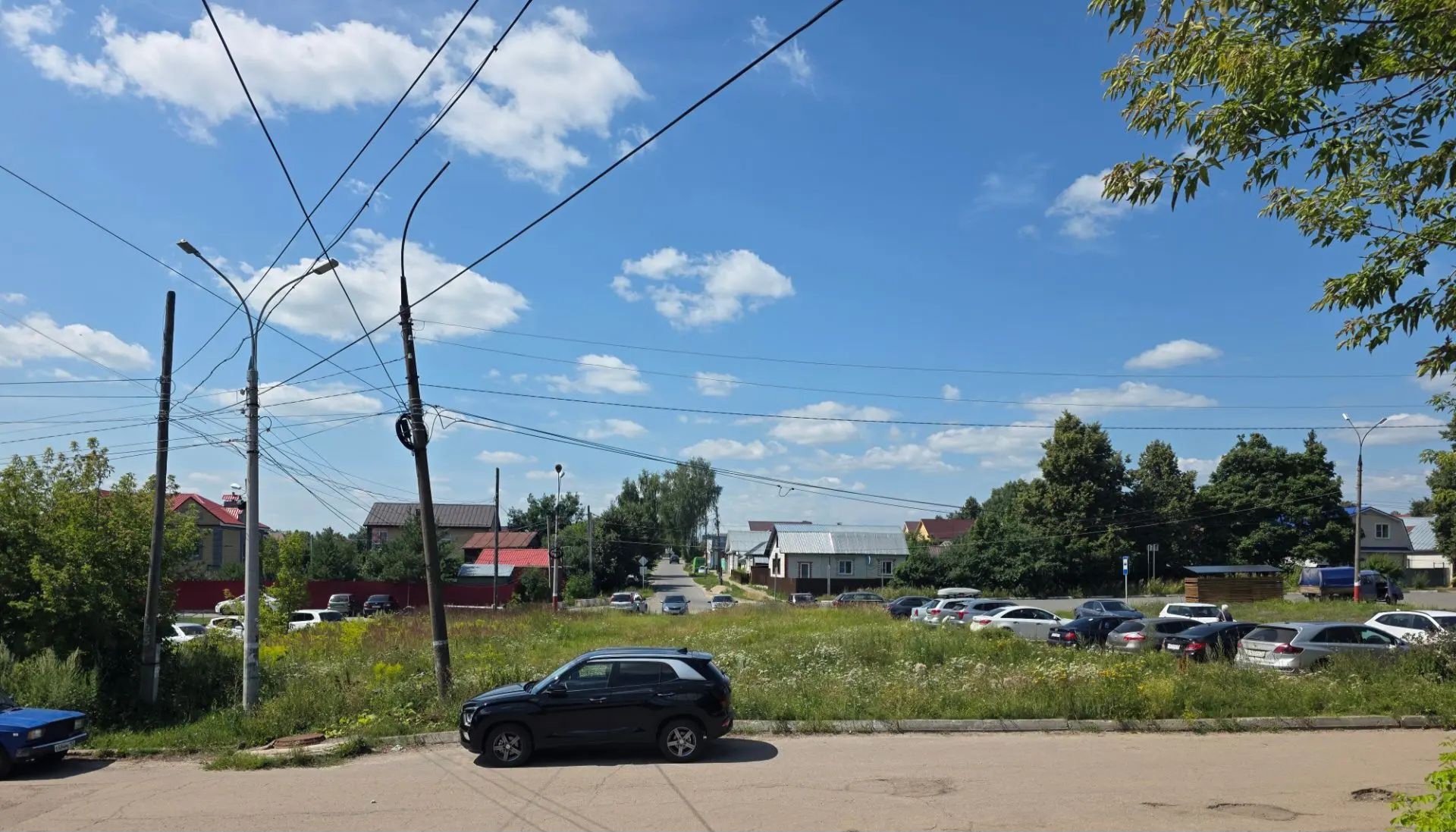 Устройство автомобильной парковки общего пользования местного значения в районе д.21 ул. 50 лет ВЛКСМ г.Арзамас