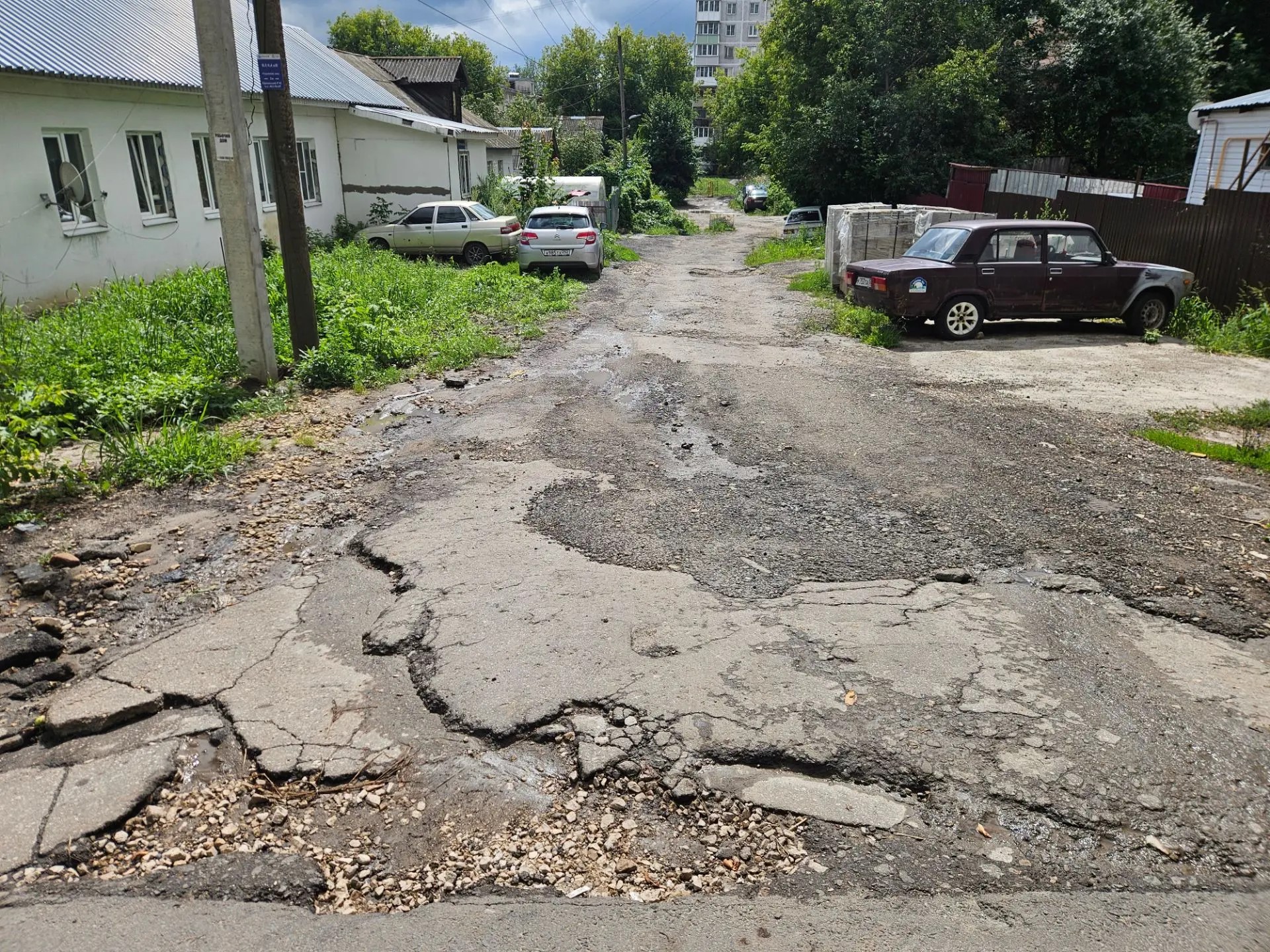 Выполнение работ по ремонту объекта "Ул. Плетневская от д. 13 до д. 19" (ремонт проезда от д. 6 по ул. Норвежская до д. 13 по ул. Плетневская) в Советском районе города Нижнего Новгорода