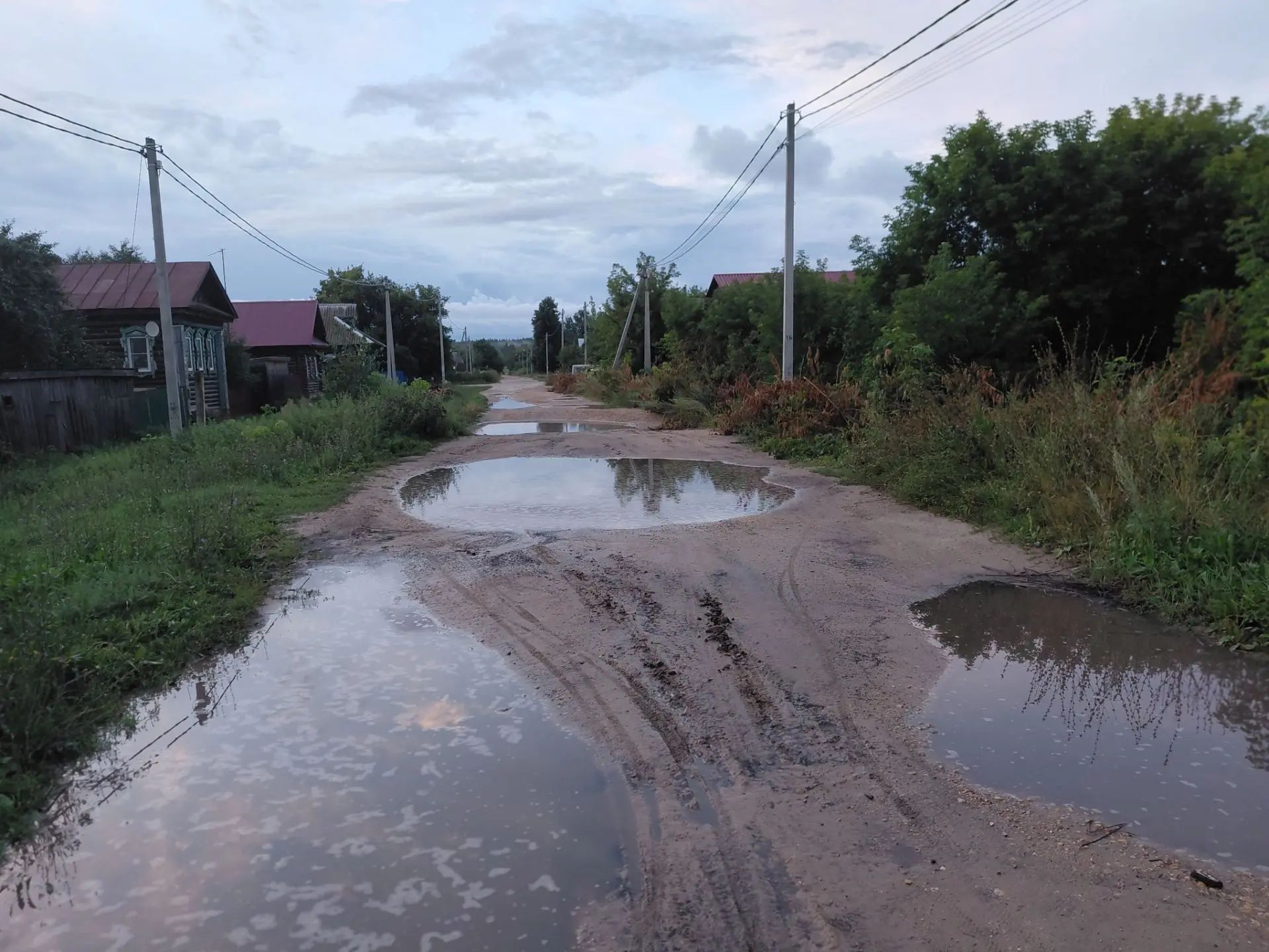Ремонт дорожного покрытия по ул. Советская в с. Разнежье  м.о. Воротынский Нижегородской области