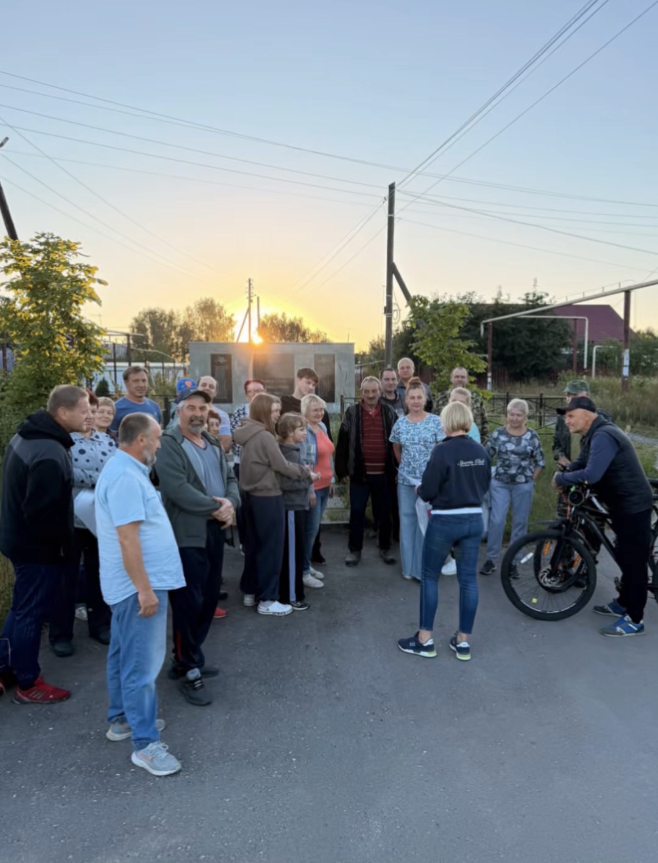 Обустройство детской площадки в дер.Ильина Гора, на ул.Сиреневая