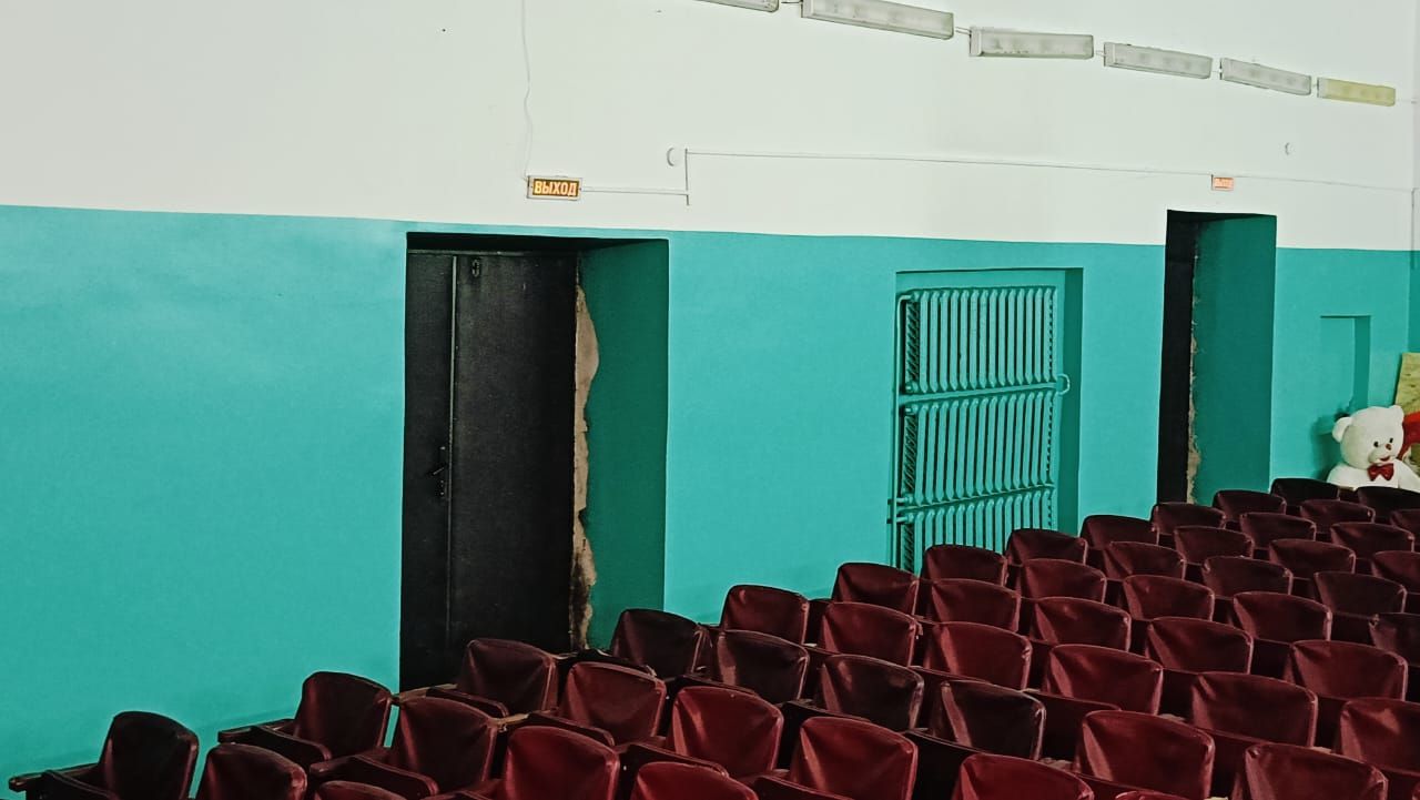 Капитальный ремонт зрительного зала Деяновского СДК по адресу: Нижегородская область Пильнинский район, с. Деяново, ул. Червячкова д.1