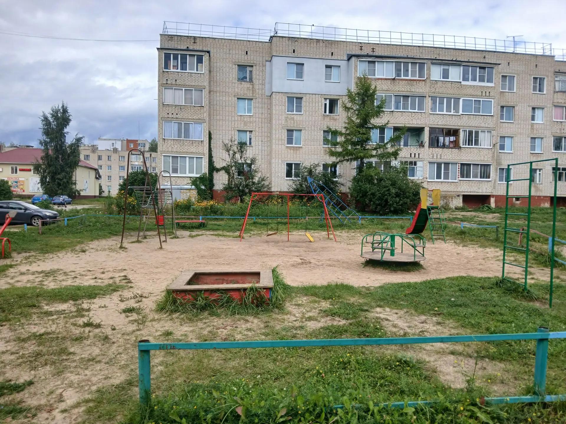 Ремонт детской площадки в Заводском микрорайоне в р.п. Вознесенское Вознесенского муниципального округа Нижегородской области