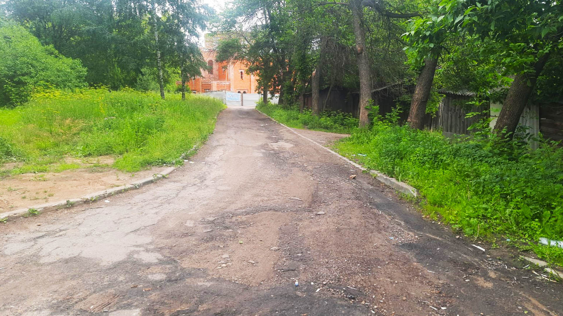 Ремонт дорог и тротуаров по ул.Косогорная, д.3, д.14, д.16, г.Н.Новгород 