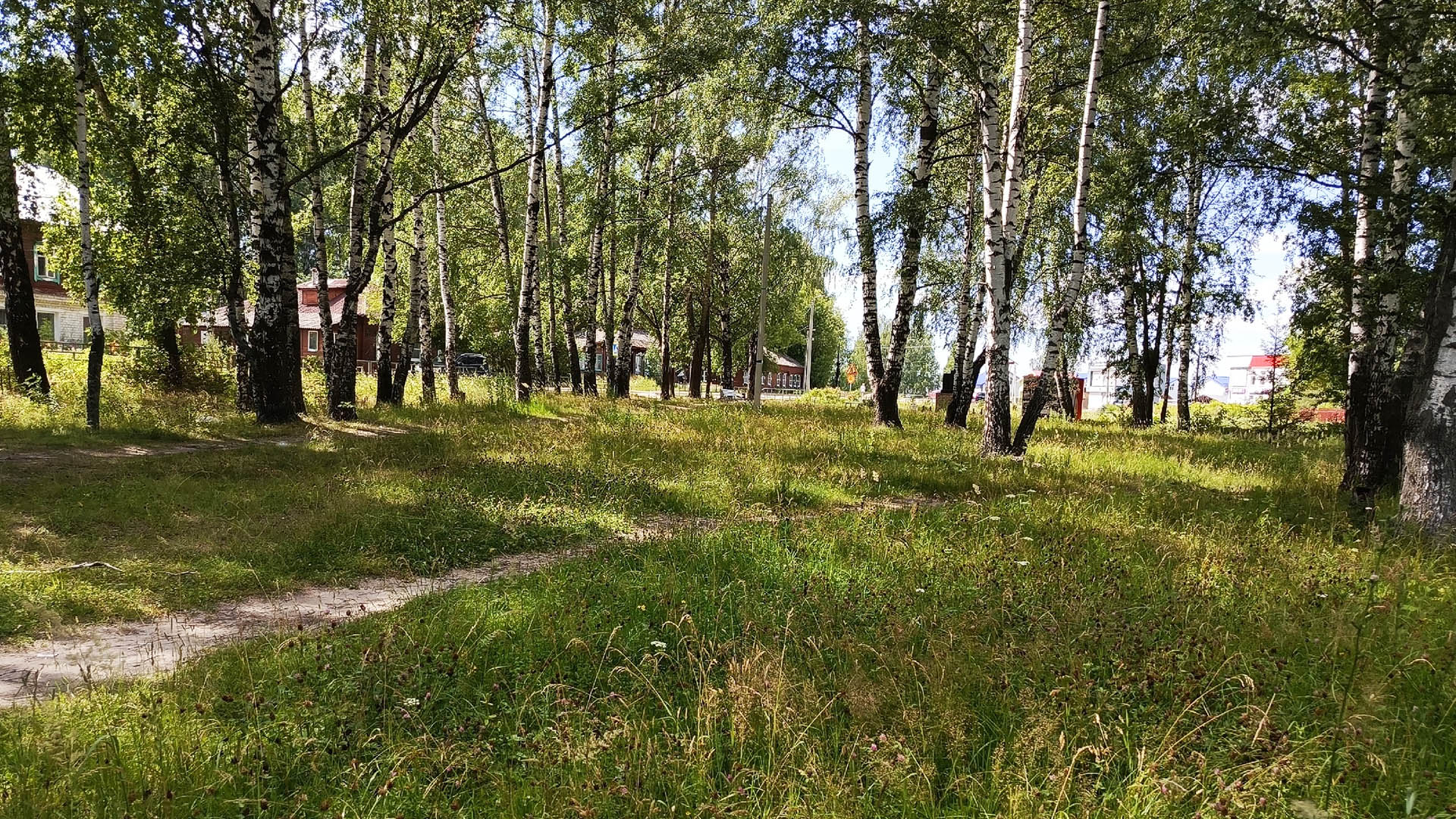 Устройство детской площадки на ул.Чапаева, п.Неклюдово