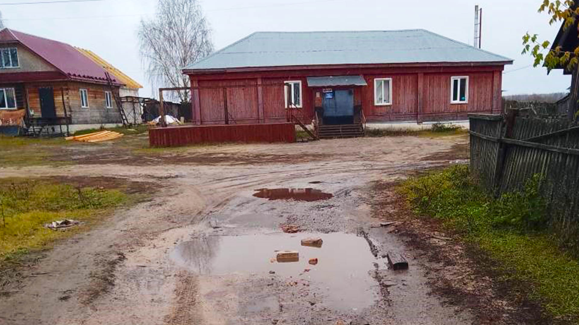 Благоустройство подъездного пути и территории Дома Культуры по ул.Клубная, с.Ломовка