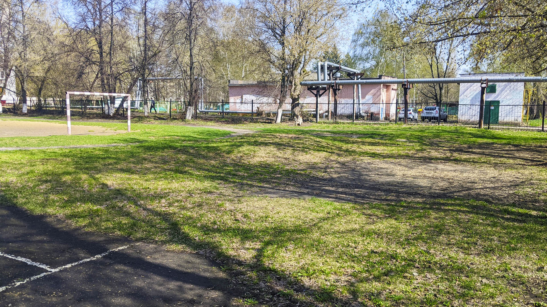 Устройство спортивной площадки на территории МБОУ "Школа №63", г.Н.Новгород