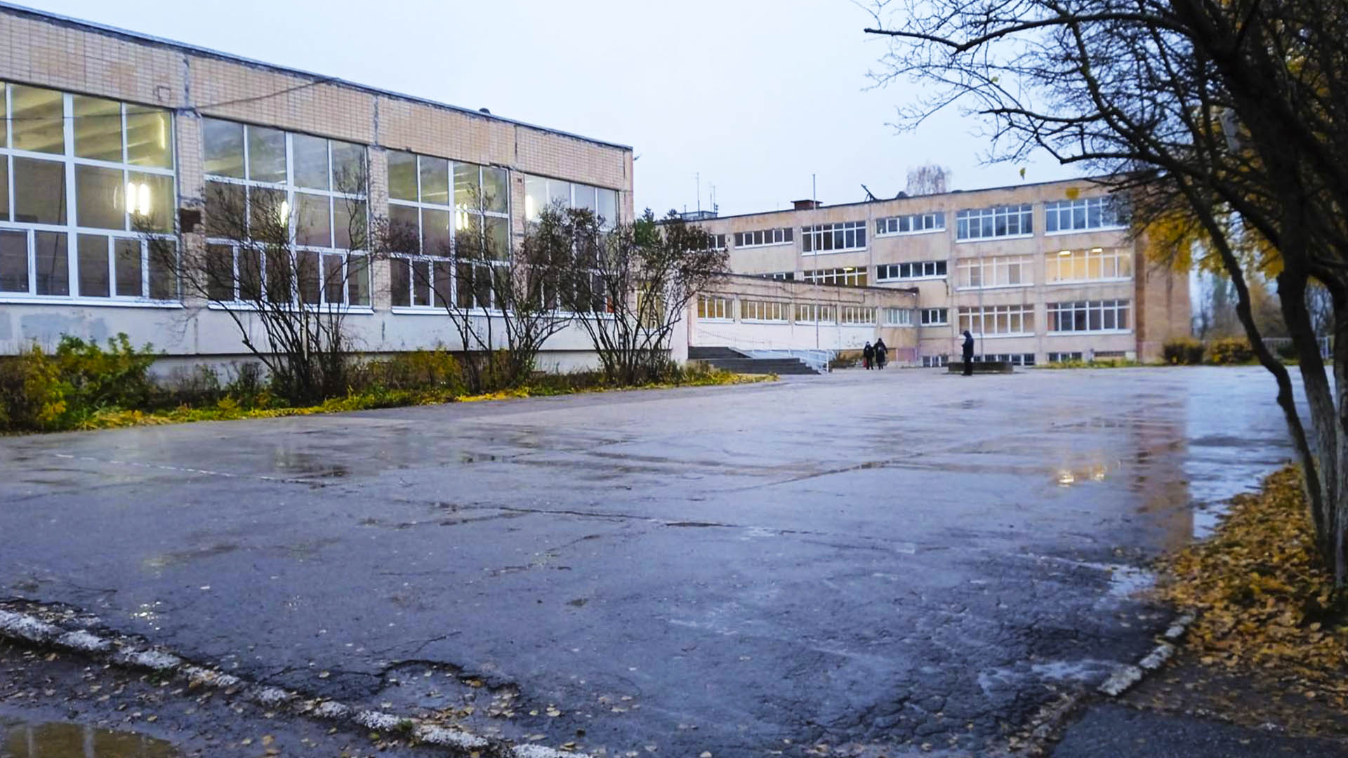 Ремонт асфальтобетонного покрытия на территории МБОУ "Школа №32", г.Н.Новгород