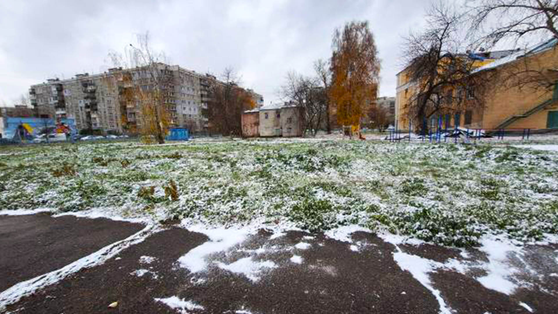 Установка оборонно- туристической полосы "Новые вершины" на территории МБОУ "Школа №51", г.Н.Новгород