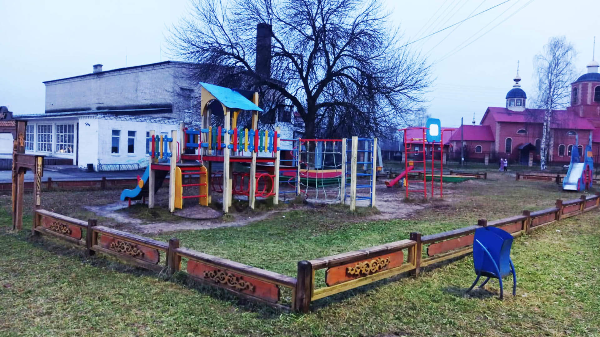 Благоустройство детской площадки на ул.им.Чкалова,  р.п.Ветлужский