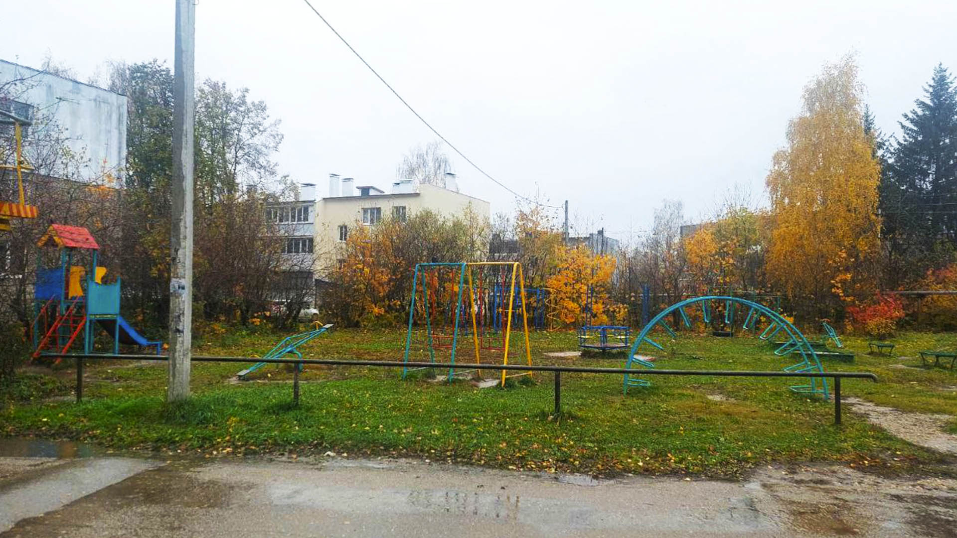 Устройство детской игровой и спортивной
площадки, п.Волжский