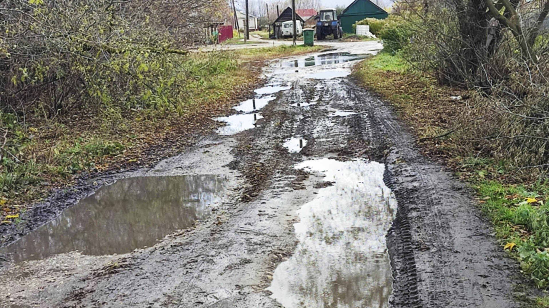 Ремонт дорог от пл.Ленина, д.17 до пересечения ул.Гагарина, д.28, от ул.Советская, д.69 до пересечения с ул.Пролетарская, с.Кочкурово