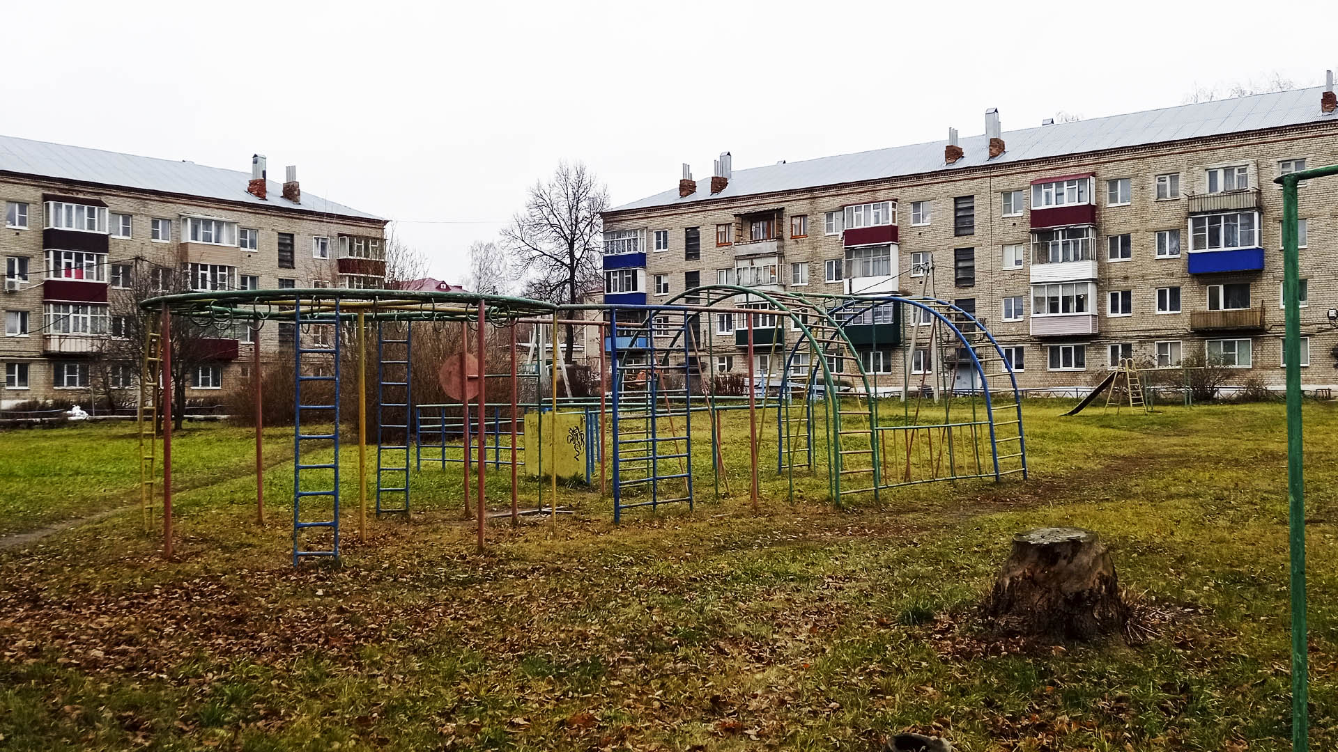 Благоустройство общественного пространства д.1 - д.3, пос.Юбилейный