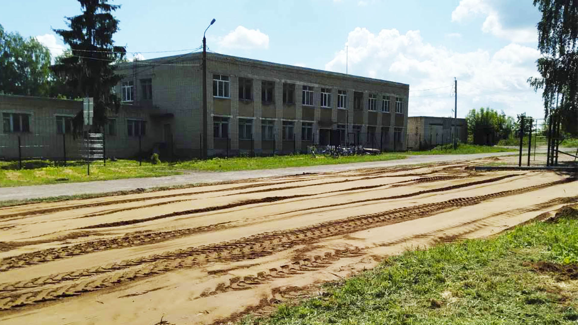 Благоустройство спортивной площадки, с.Холязино