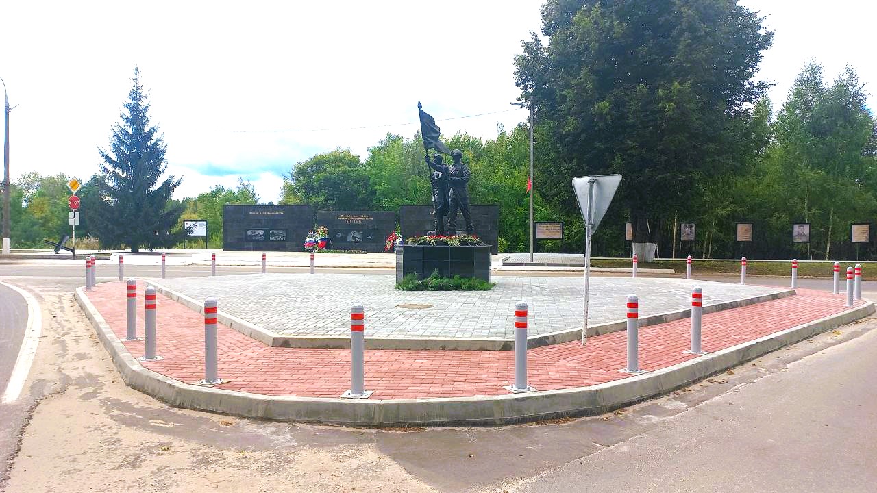 Благоустройство мемориального комплекса, п.Мулино