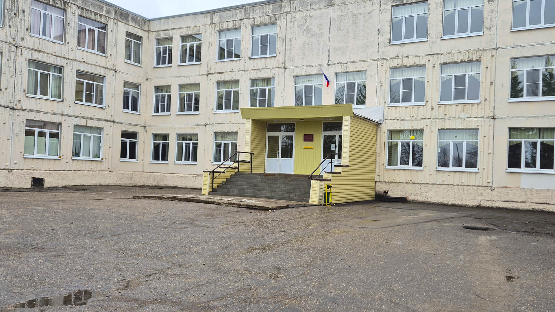 Благоустройство территории школьного двора МБОУ "СШ №12", г.Арзамас