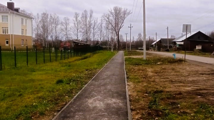 Благоустройство тротуара по ул.Школьная д.52 до МАОУ Ветлужская СОШ, р.п.Ветлужский