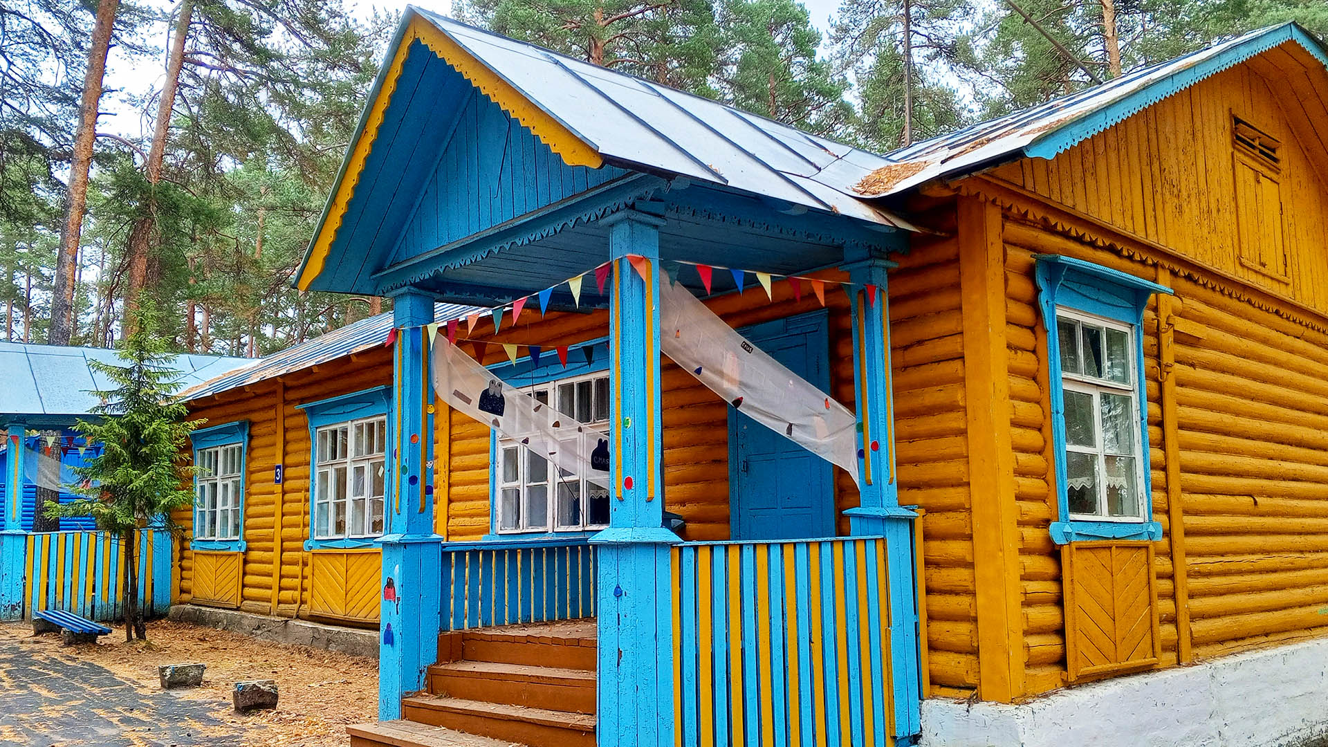 Ремонт детского корпуса №3 ДООЦ «Озеро Свято», с.Дедово