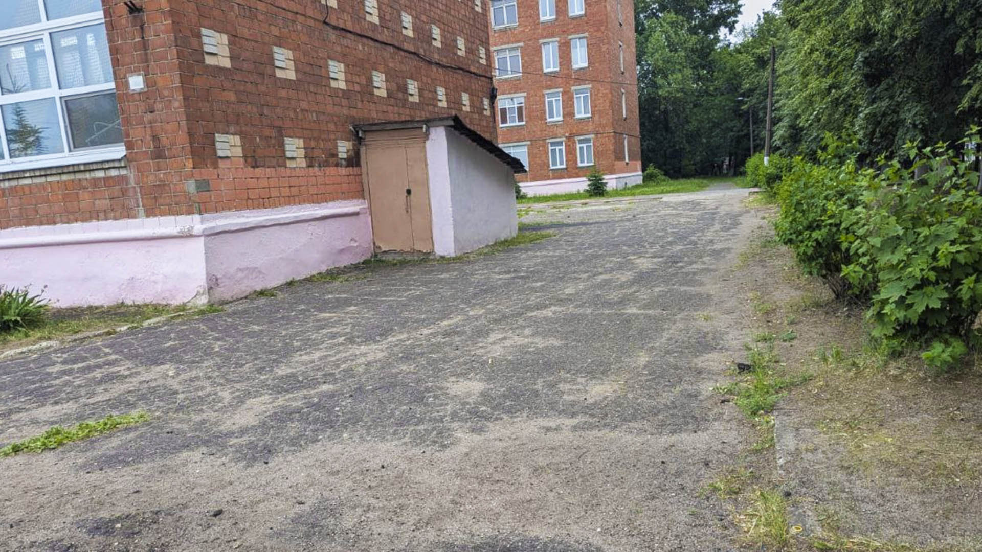 Ремонт асфальтового покрытия на территории МБОУ «Школа №60», г.Нижний Новгород