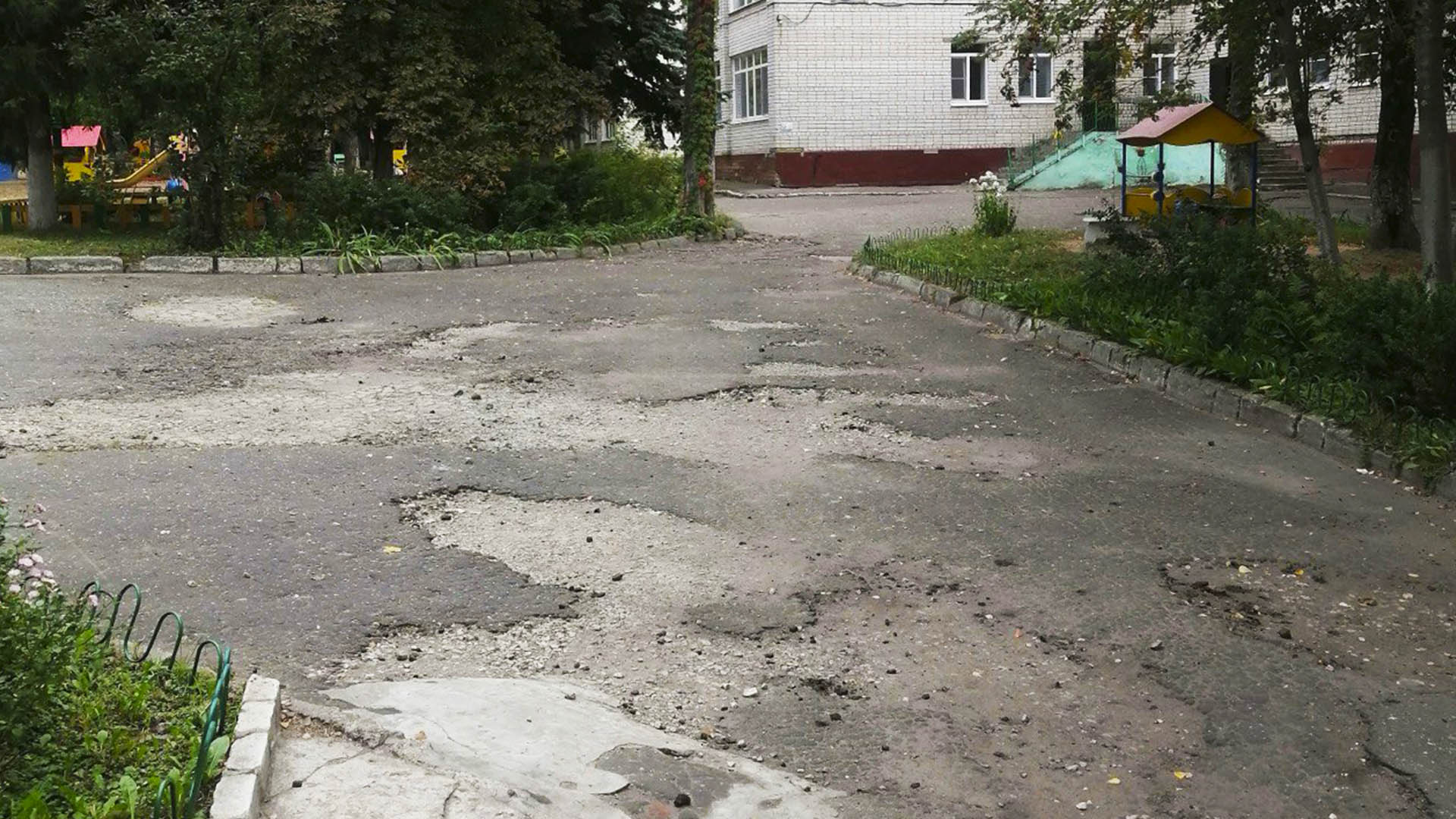 Ремонт асфальтового покрытия на территории МБДОУ «Детский сад №440», г.Нижний Новгород