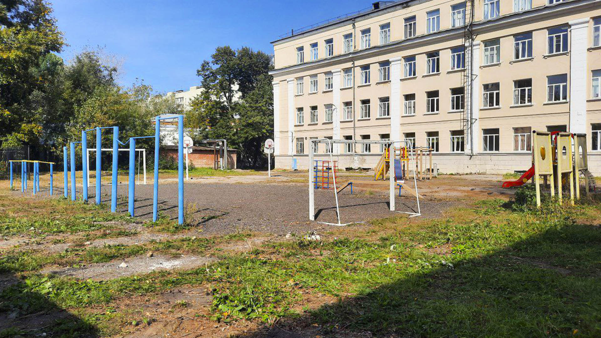 Устройство спортивной площадки на территории МАОУ «Гимназия №2», г.Нижний Новгород